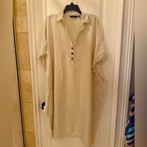 Mlle Gabrielle Cream Textured Dress